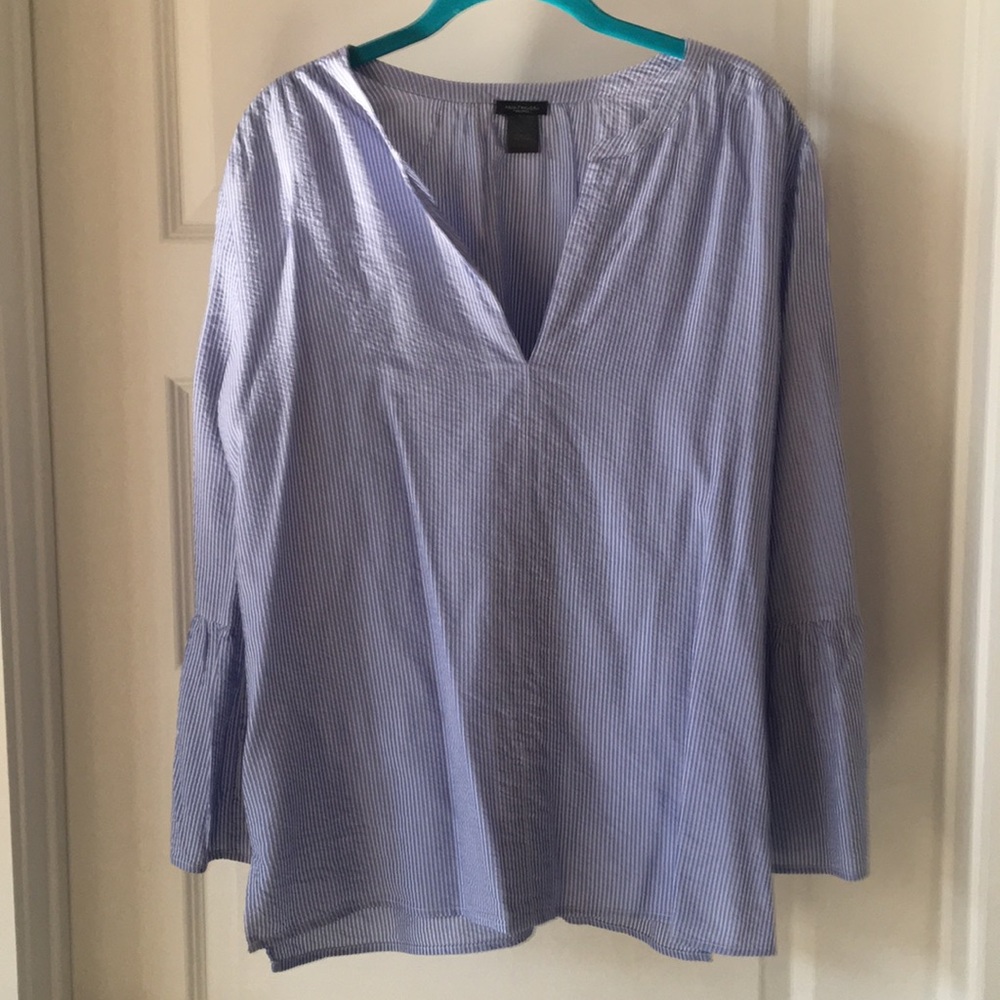 Blue/white seersucker blouse - Ann Taylor, Size L